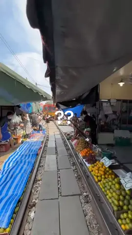 In Bangkok’s Maeklong Railway Market, shopping meets adrenaline! Stalls line active train tracks, folding away in a flash as the train rumbles through—then springing back open within seconds like nothing ever happened. #Thaiwander #bangkok #thailand #pinoyabroad  #maeklongrailwaymarket 