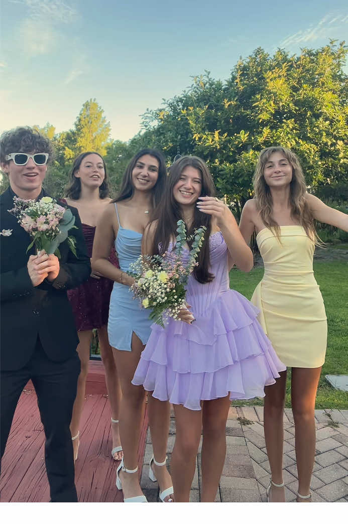 hoco 25' 💐