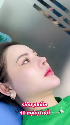 siêu phẩm mũi 12tr 10 ngày tuổi..