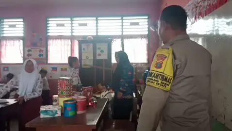 Sambang dan DDS ke sekolah SDN 028227 Jl gunung Bendahara Kel Binjai Estate 
