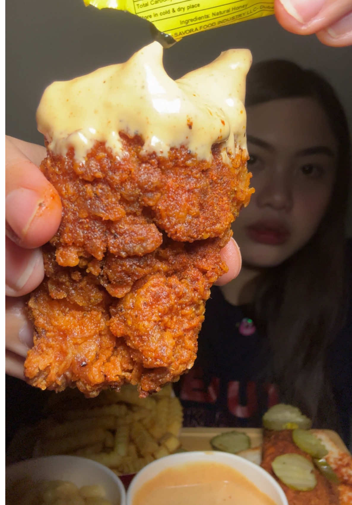 DAVE’S HOT CHICKEN MUKBANG #cripychicken #daveshotchicken #spicychicken @Dave’s Hot Chicken 