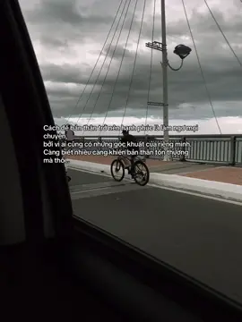 Cách để bản thân trở nên hạnh phúc là làm ngơ mọi chuyện, bởi vì ai cũng có những góc khuất của riêng mình, càng biết nhiều càng khiến bản thân tổn thương mà thôi.. #xhtiktok #tamtrang 