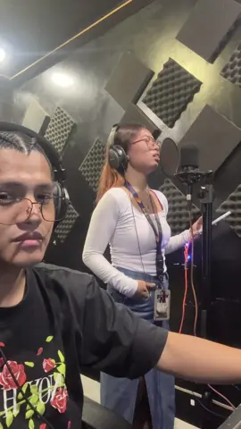 Iiwan ko nalang to dito. Kayo na bahala humusga 🙂 #mixbyjustrap  #recordingstudio  #tiktokph #fypシ  #viraltiktok 