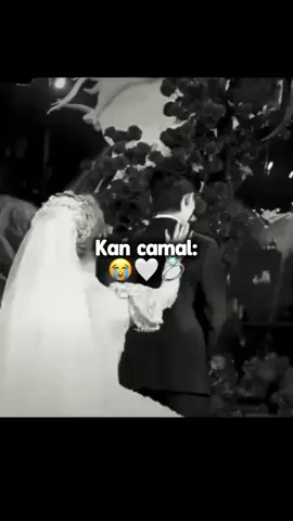Kan camal😭🤍💍#😭🤍💍  #black🖤lover🖤 #black🖤lover🖤 #mssblack🖤🦋 #black🖤lover🖤 