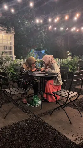 #roemahpolonia #cafetaman #cafeoutdoor #cafejaktim #cafeotista 