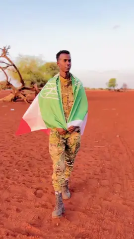 @CazHuuR_👮‍♂️ 🫀 @Moh BIHI @dhukay📢 @mahad apdirahmaan 