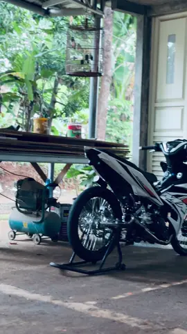 guuuatengggg cikk #mxkingprostreet #mxkingv2 #foryoupage #fypviralシ゚ 