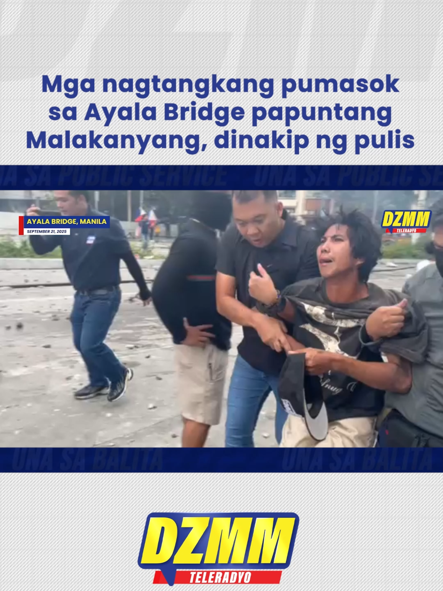 PANOORIN: Nadakip ng mga pulis ang ilan sa mga militanteng grupong marahas na nagtangkang pumasok sa Ayala Bridge papuntang Malakanyang sa Maynila ngayong Linggo ng hapon, Setyembre 21, 2025.  Ayon sa mga awtoridad, subject for verification pa kung totoong menor de edad ang mga nadakip. | via Jom Garner  Maging una sa balita at public service, follow na sa DZMM Teleradyo TikTok account. #DZMM #DZMMTeleradyo #FloodControlProject #Rally