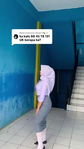 Membalas @Rowrrrr🦖🤍 kalau mau ketat pilih yang ukuran S beb🤗#modalkontendoang #promoseruweekend #rokspansekolah #rokspan 