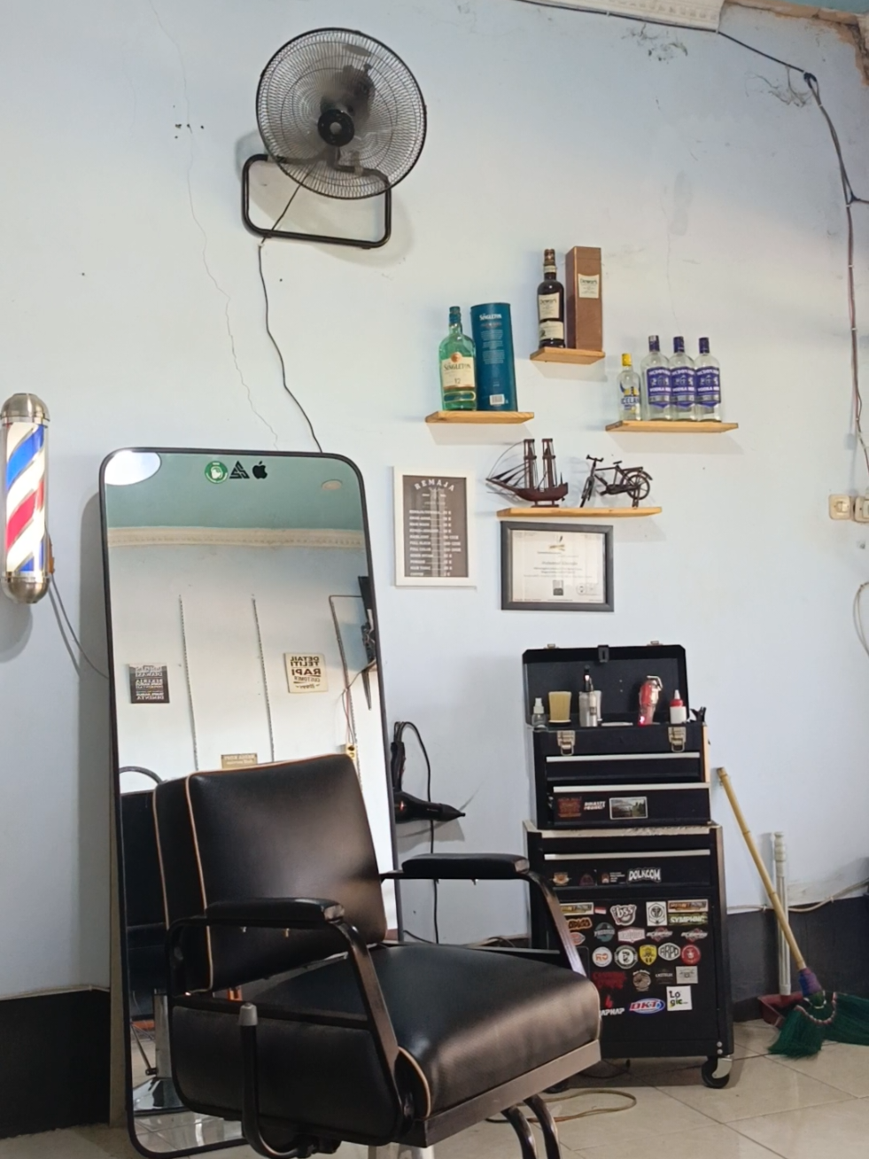 semoga dilancarkan jalan rezeki ku ini🤲🏻#barbershop #tukangcukurtiktok #haircut #trending 