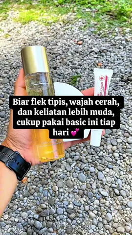 Biar flek tipis, wajah cerah, dan keliatan lebih muda, cukup pakai basic ini tiap hari 😍#promogajian #guncang1010 #chalonese 