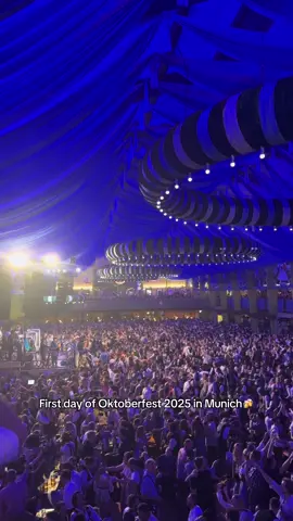 @Ochsenbraterei Wiesnzelt #oktoberfest #wiesn #bedienung #fyp #munich 