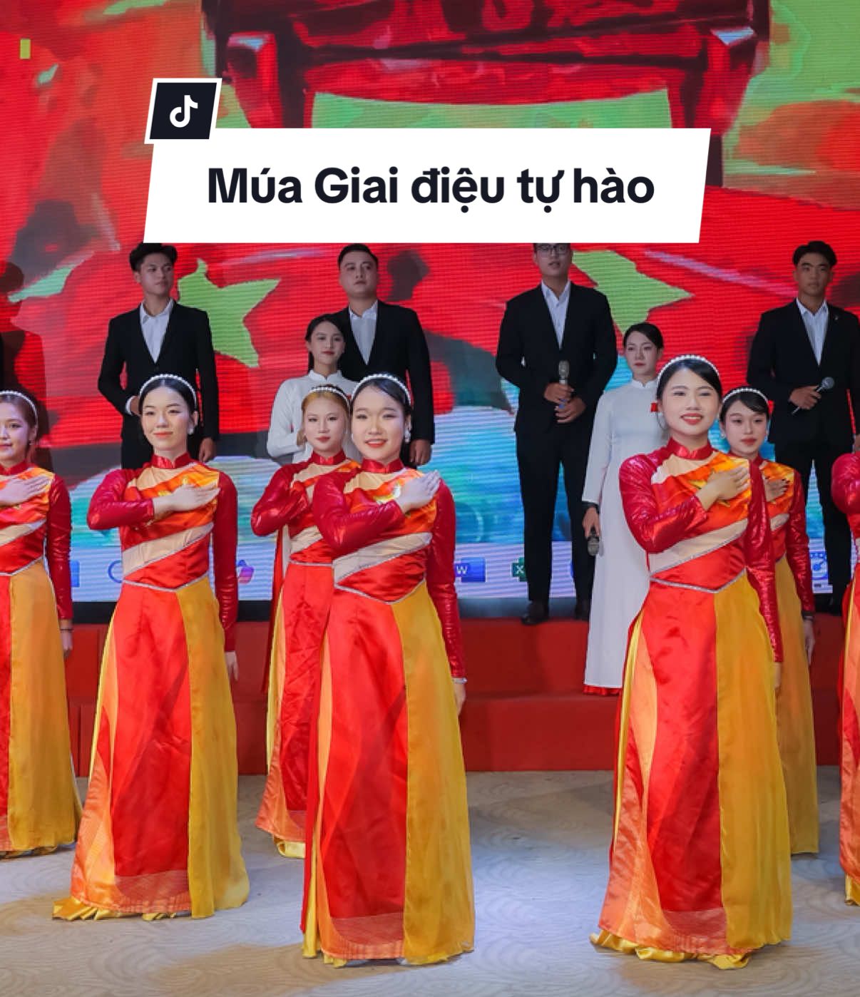 Múa phụ hoạ Giai điệu Tự hào 🇻🇳 Sáng tác: Phạm Hồng Biển. +1 tổ hợp mới đến từ C&A Ban Múa nha cả nhà 🫶 #múa #tổquốcviệtnam🇻🇳 #vietnamtoiyeu #spnttw #trending 