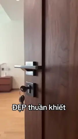 Cửa nhà xinh Viethome . ĐẸP - NÉT #cuanhaxinhViethome #cuaviethome #noithatviethome #cuanhuacomposite #cuabietthu 