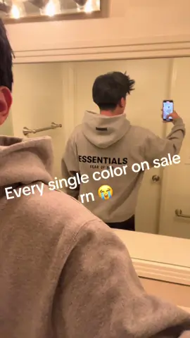 Just click on the shop through the link and you’ll see all the colors on sale rn