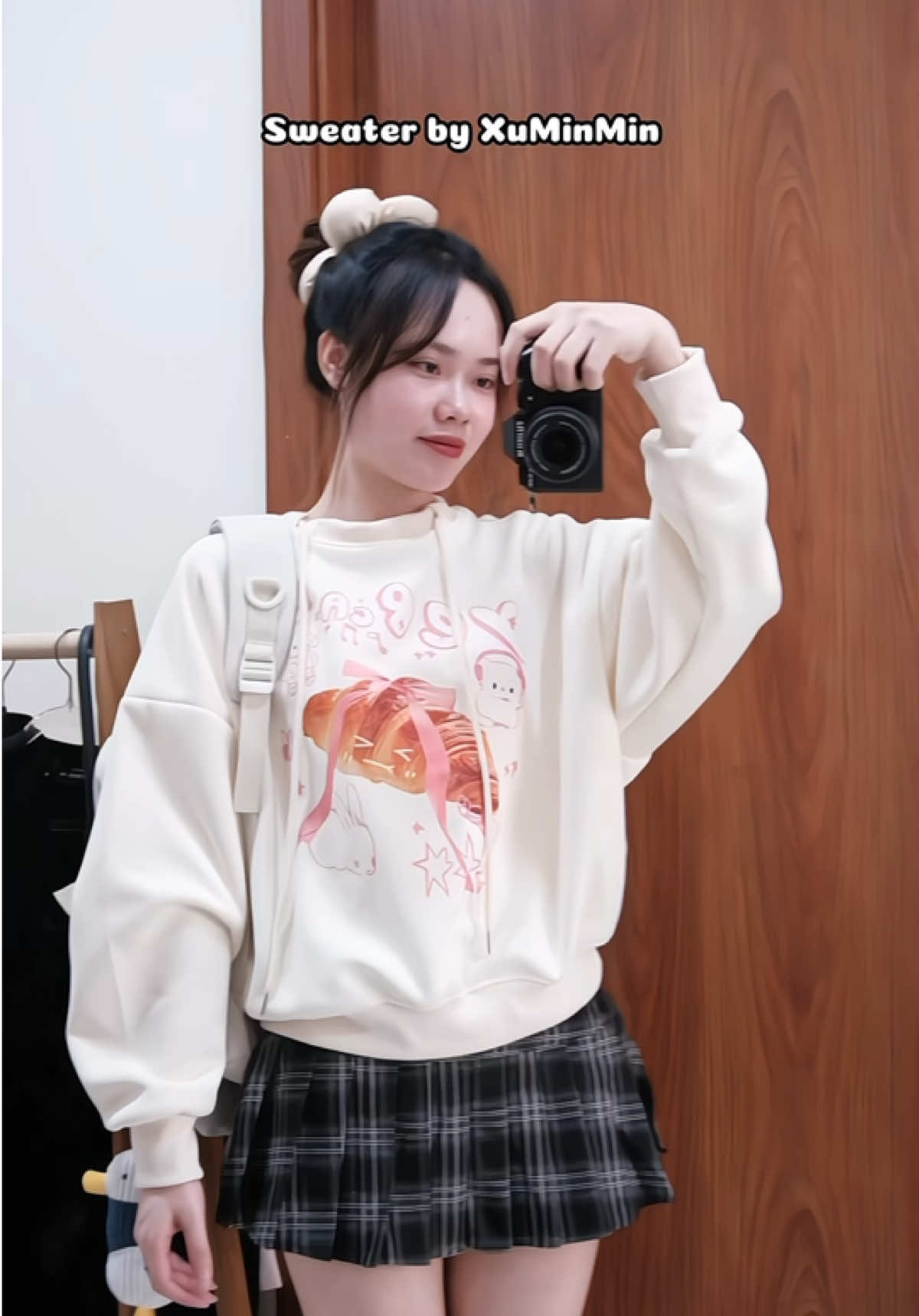 Ý là chưa tới mùa mà mang đồ đông hoài á #xuminmin #sweater #aothundaitay #aothudong #reviewlamdep 