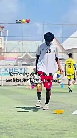 .....😂🔥#viral #villateam #fuoryoupage #mycouch #baller @Anaa pox10☠️👽 @Ahmed Manaan 