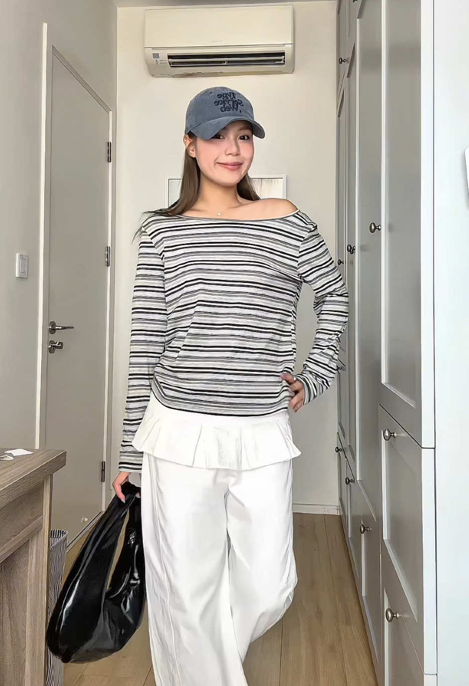 Vải mềm mặc đã lúmmm 💯 #viral #outfit #offshouldertop #OOTD 