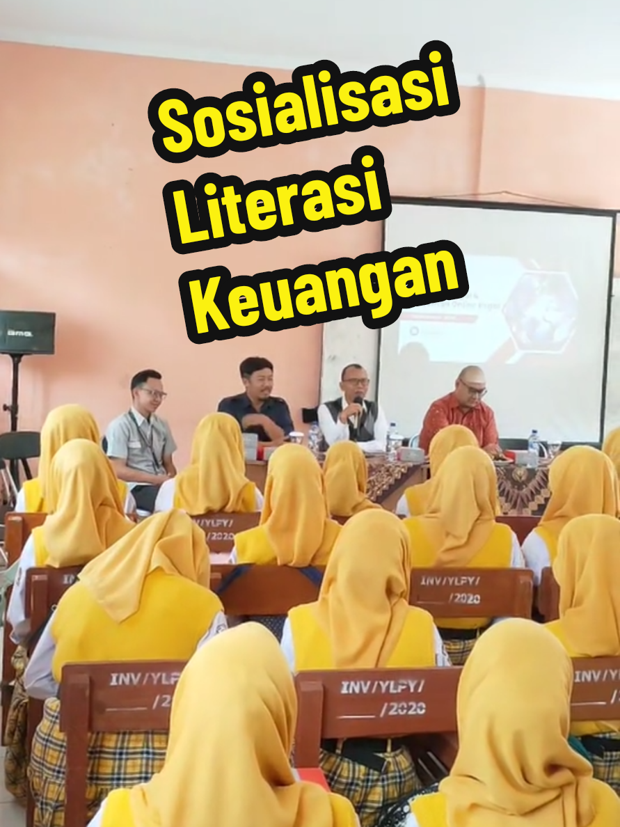 Sosialisasi Literasi Keuangan di SMK Perkasa 1 Sumedang #sosialisasi #literasi #keuangan #trendingtiktok #fyp 