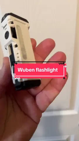 Wuben led flashlight x4 #wuben #flashlight #ticktokshopcreatorpicks #tiktokshoprestock 