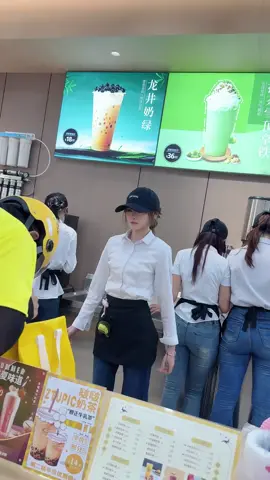 #萱萱摇 #奶茶妹妹