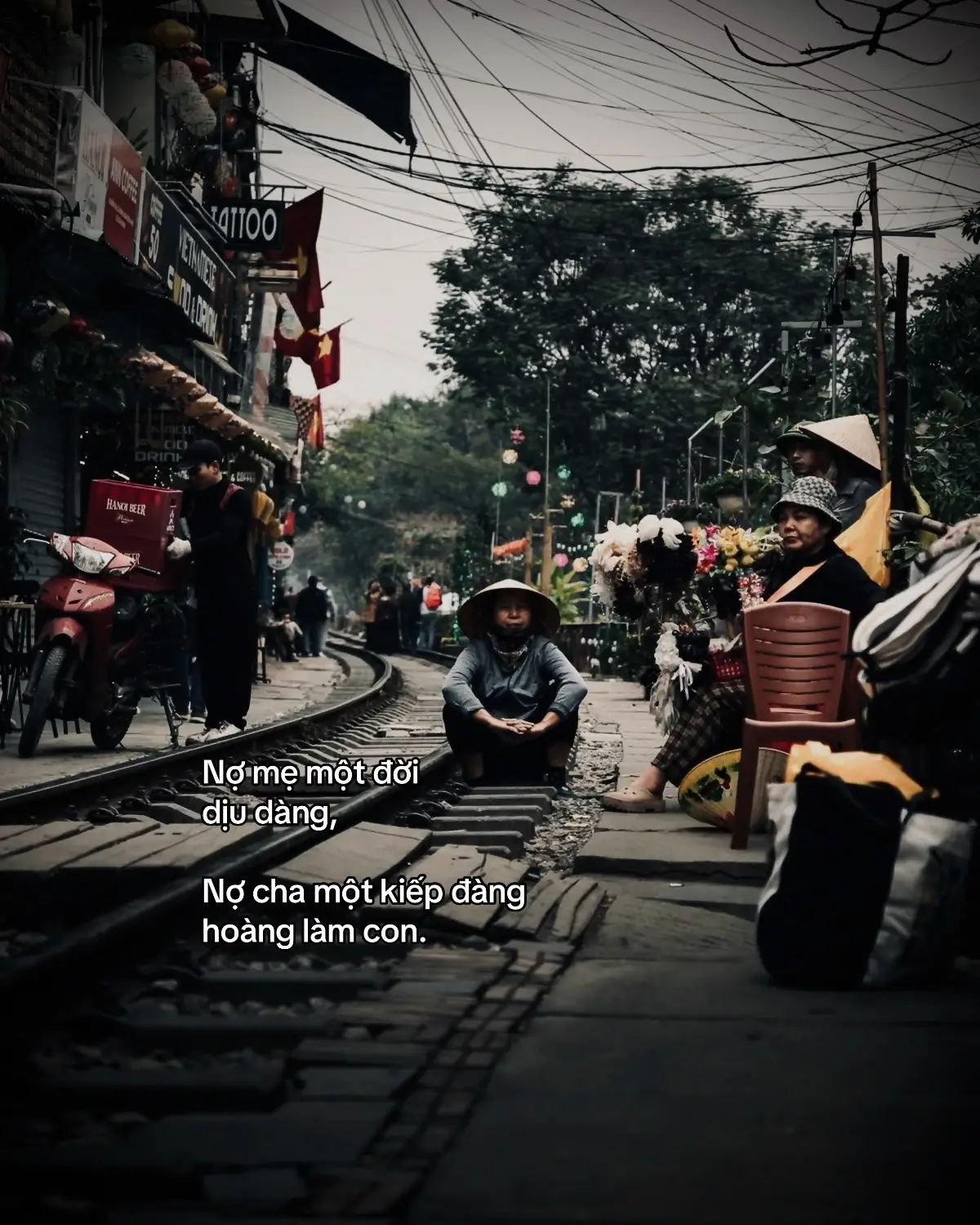 Nợ mẹ một đời dịu dàng, Nợ cha một kiếp đàng hoàng làm con.#tâmtrạng #story #sttdoi #TenTen🍁 
