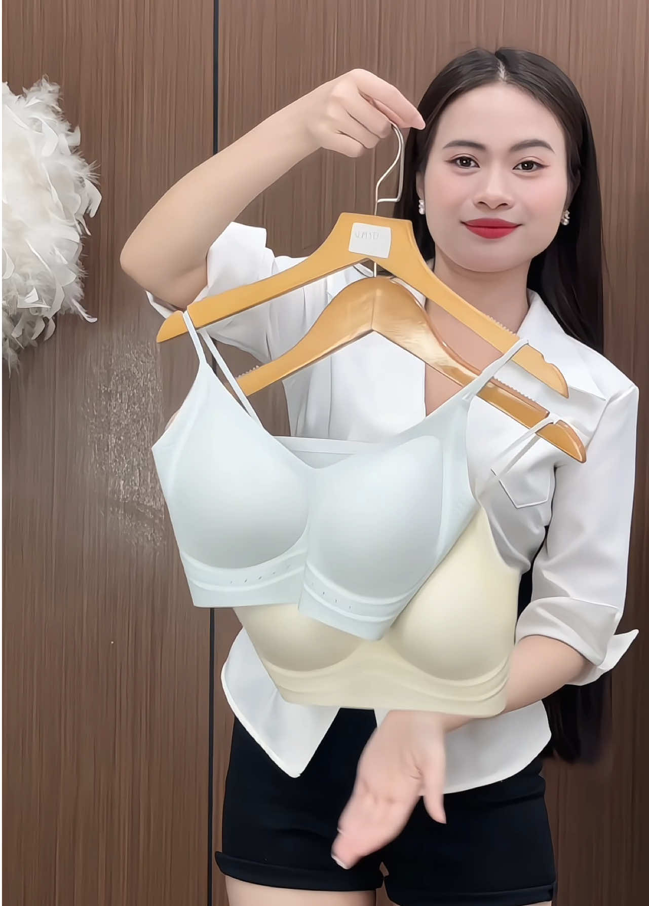 Màu nào cũng xinh cũng đẹp cũng dễ phối dễ mặc hết các chị ưi