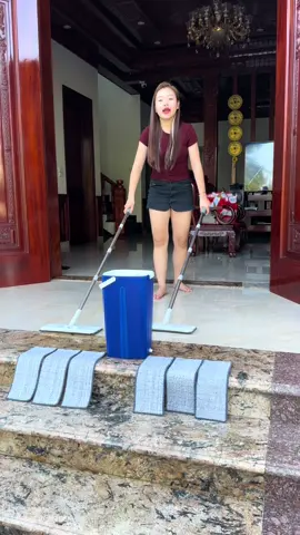 Chổi lau nhà tiện lợi , giá hời chỉ 139k #hientongkhosi ##choilaunha #choilaunhathongminh #choilaunhatuvat 