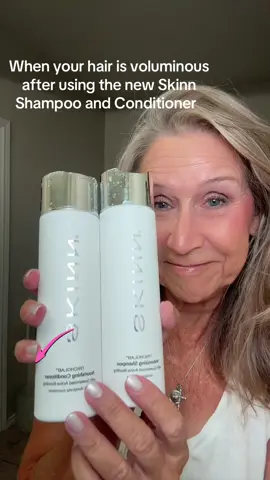 Scalp care and volume! Loving the new release by Skinn Cosmetics! #hair #hairtok #shampoo @SKINN Cosmetics 