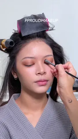 พี่พาวแต่งหน้า PPROUDMAKEUP  #พี่พาวเมคอัพ #ช่างแต่งหน้า #pproudmakeup #สอนแต่งหน้า #แต่งหน้าเจ้าสาว       