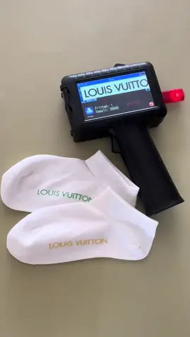 “Perfect for DIY, Small Business, and personal gifts🎁#printer#handheldinkjetprinter #handheldprinter #portableinkjetprinter #fyp 