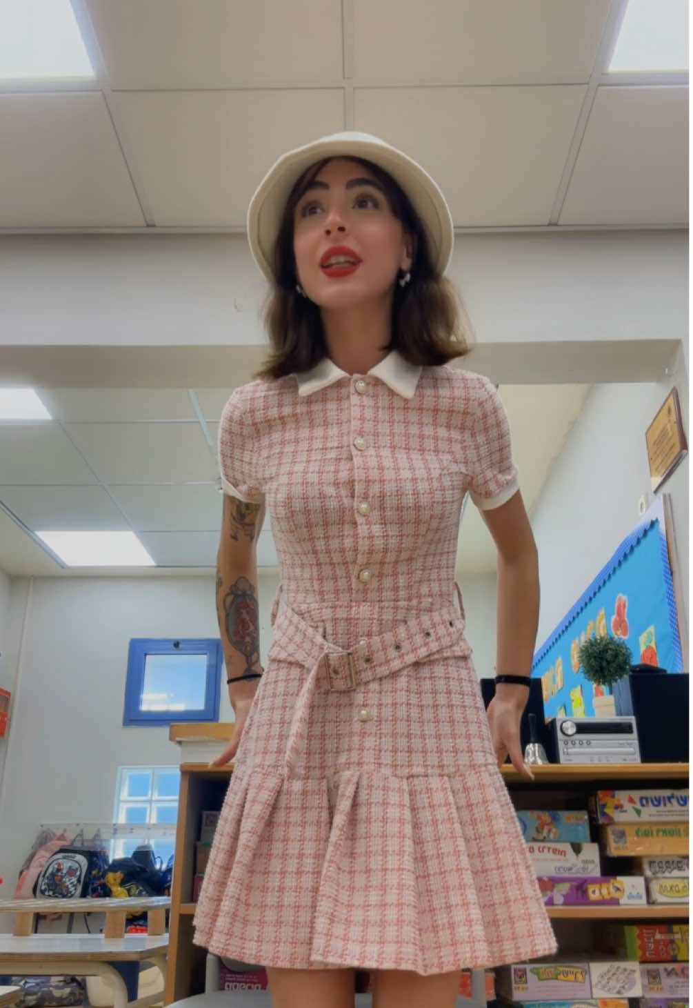חזרנו גם היום על השיר שלמדנו על שמירה על האיברים הפרטיים✋🏻🙌🏻🌸 חשוב לחזור ולתרגל את השיר הזה, כדי לחזק את ״השריר״ של הילדים ללמידה על גבולות ושמותר להם לסרב אם לא נעים להם המגע ולא משנה מי- אם אני לא רוצה מגע ואמרתי ״לא, אני לא רוצה״ לא משנה כמה אתה קרוב אליי וכמה אנחנו אוהבים אחד את השני- לא זה לא🙌🏻 וכמובן תודה לגלדה הגאונה! על השיר הגאוני והחשוב שהיא הביאה להפיץ לכל הילדים בכל השפות בעולם ❤️🥰 Genius and amazing person and teacher!❤️😍@Gelda Waterboer  #פוריו🥰❤️ #פוריוישראל #foryou #פוריו 