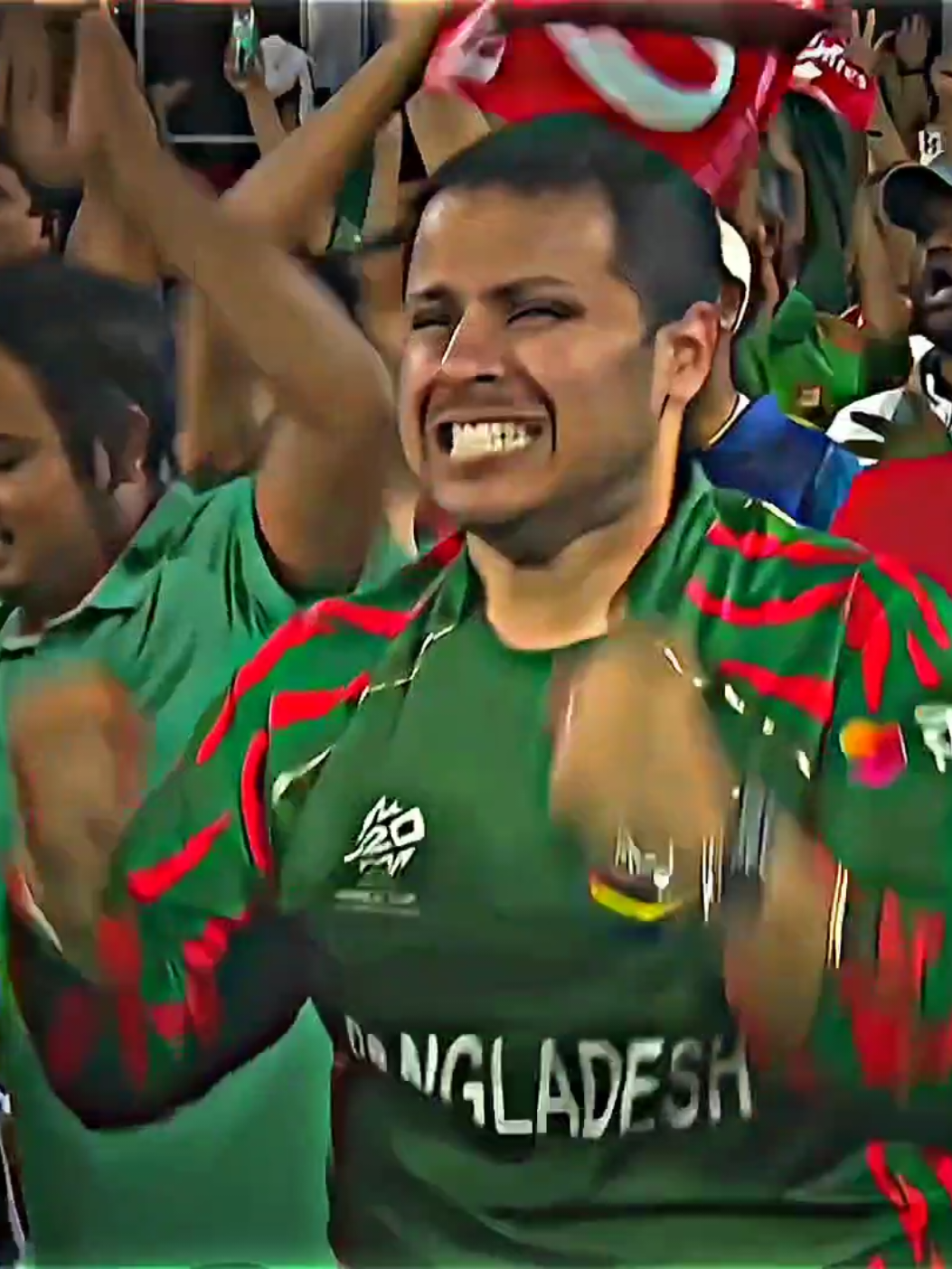 বাংলাদেশ টিম এবার আমাদের হতাশ করেনি ইনশাআল্লাহ আমরাই চ্যাম্পিয়ন হবো..!!🥹🏆🇧🇩 #cricket #viralvideo #500k_challenge #foryoupage #unfrezzmyaccount🙏  @TikTok @For You @TikTok Bangladesh 