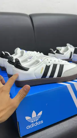 Ultimate quality Vegan and non vegan samba available  All sizes available  Cash On Delivery available  Delivery all over Nepal 🇳🇵  #ekkatraalwears #ekkatraalsneakers #onlineshopping 