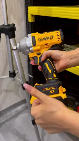 20V 600Nm brushless impact wrench #homeimprovement #TikTokShop #carpentry #top100 #fyp 