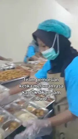 orang lg enak2 tdr harus bangun demi Apaaaa...... #makansianggratis #makanbergizigratis 