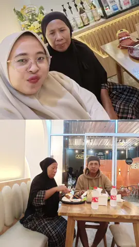 🩵🫶 Belajar dari orang2 yang selalu mengusahakan sesuatu untuk orang tua 
