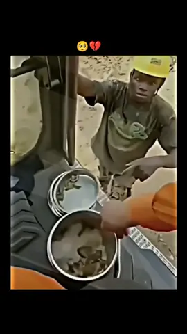 to all the first sons out there, may your pocket never runs dry 🙏🙏#relatablecontent #treanding #fyp #viralvideos #emotional 