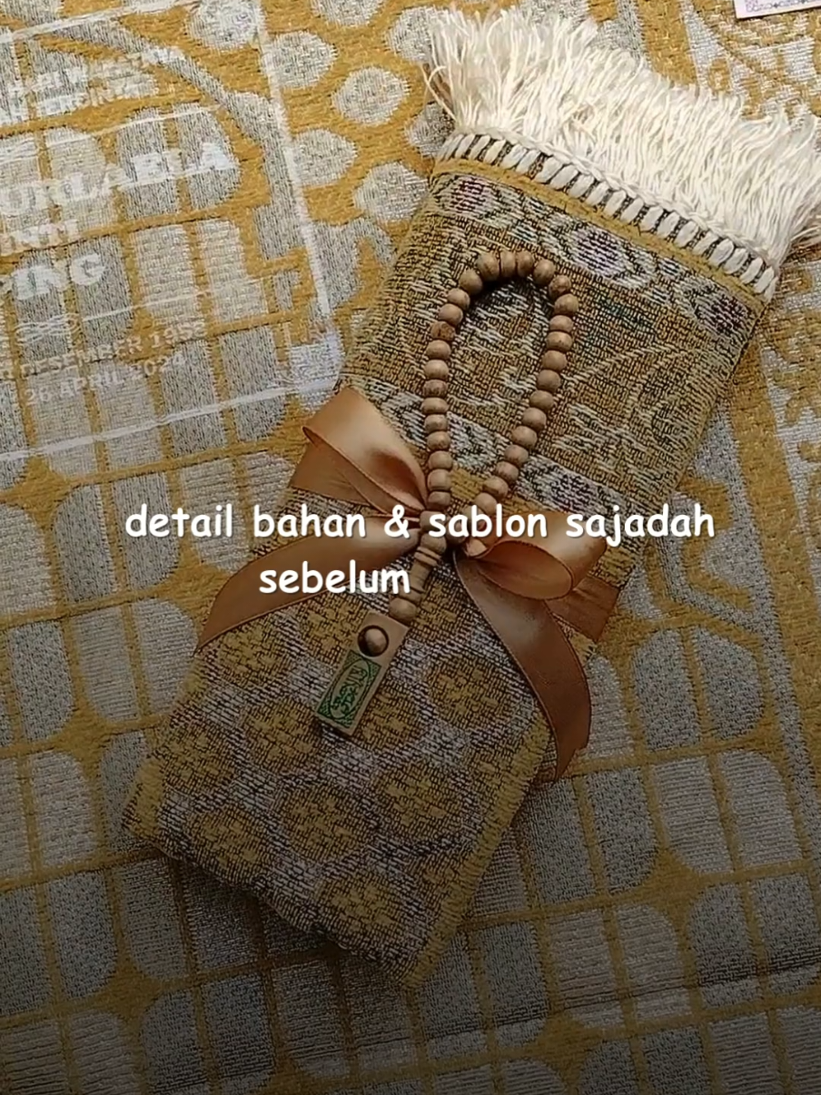souvenir sajadah tenun dengan motif dan warna elegan dengan tambahan sablon #souvenirmurah #souvenir #sajadah #gajiansale #promoguncang99 