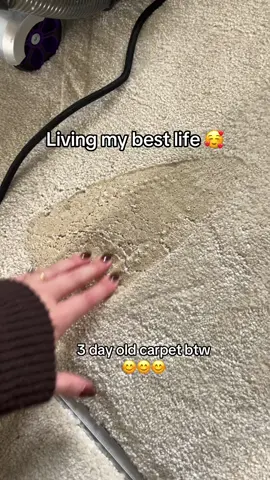 Fiancé for sale! Brand new carpet - 3 days old ruined 😫😫😫 #fyppppppppppppppppppppppp 