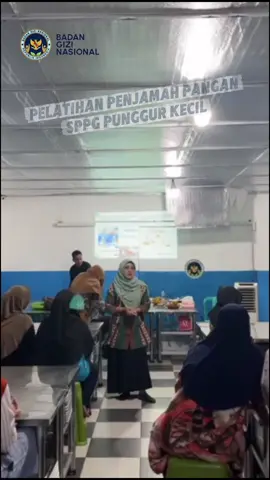 Pelatihan Penjamah Pangan (SPPG) Punggur Kecil. Sabtu, 20 September 2025 pelatihan ini hadir sebagai langkah penting dalam menjaga kualitas dan keamanan makanan. Dengan pemahaman yang tepat, kita bisa memastikan pangan yang sehat, higienis, dan aman bagi semua. 🍽️✨ #BadanGiziNasionalRI #MakanBergiziGratis #GenerasiEmas2045 #GiziSehatUntukIndonesia #fyp 