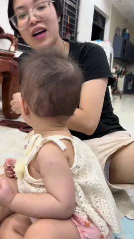 Trêu bé Na ♥️🤭