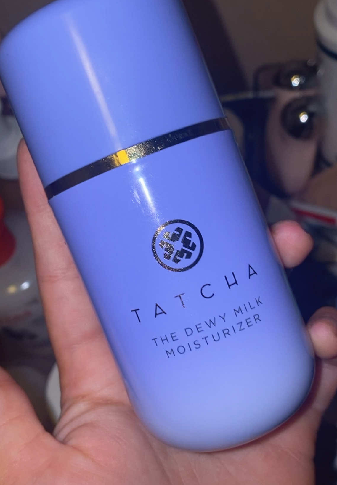 @Molly-Mae loving what I love makes me feel validated! Tatcha dewy milk moisturizer is a must try for one & done skincare @Tatcha US #tatcha #skincaretips #mollymae #dryskin #glowingskin 