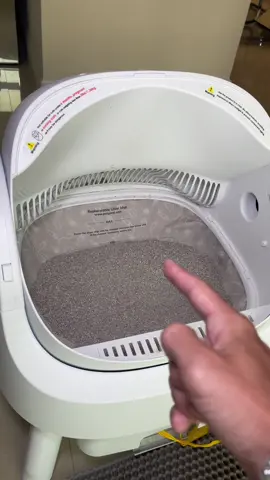 never spending money on another automatic litter box… #cat #litterbox  #automaticlitterbox 