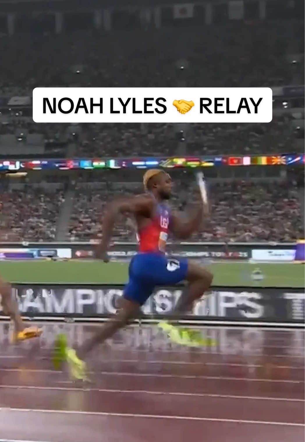 @Noah Lyles anchors 🇺🇸 4x100m to title défense 🥇  #WorldAthleticsChamps #noahlyles #athlete #Japan 