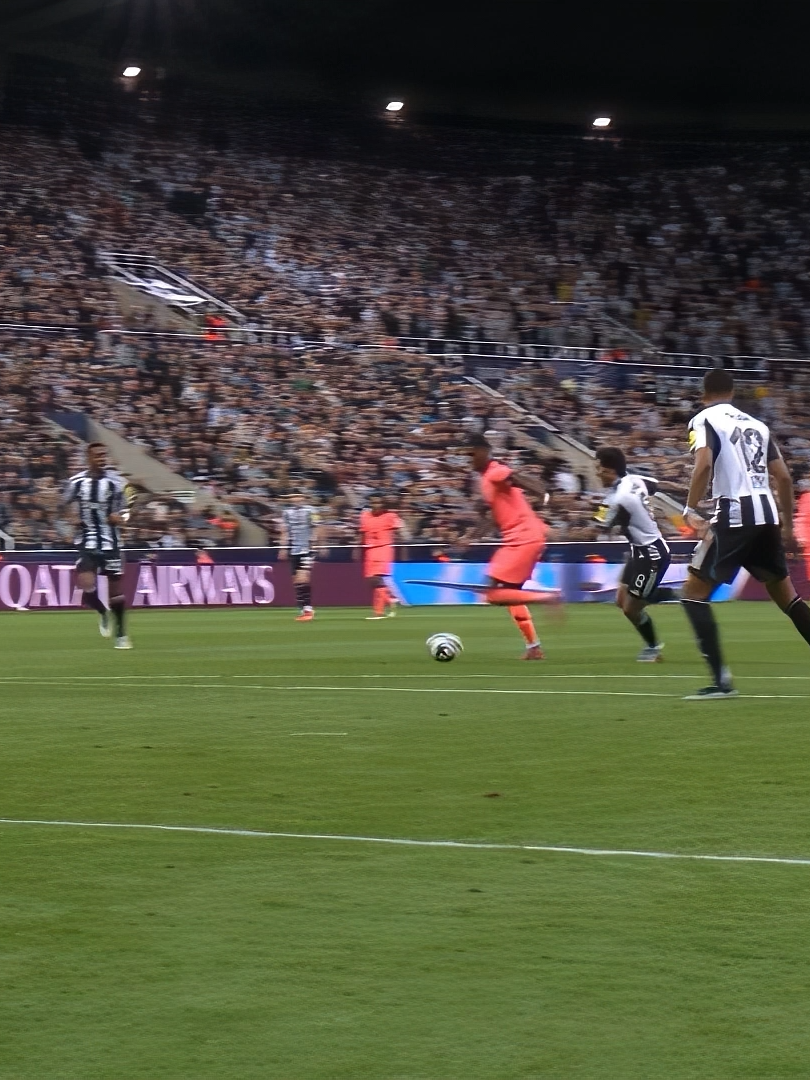 Rashford rocket this week🚀😮‍💨 / editing course in bio! #edit #fyp #goal #futbol #soccertiktok #sportstiktok #spain #viralvideos #madrid #rashford #barcelona