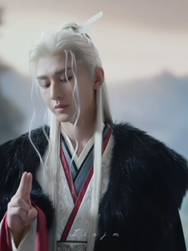 Akhirnya scean yg paling di tunggu tunggu Xiao QiuShui dan li chenzhou bertemu #thejourneyoflegend #chengyi #chengyi成毅 #cdrama #fyp 