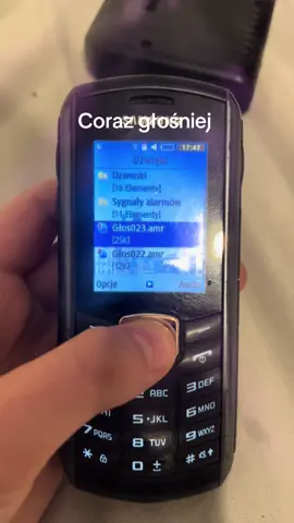 #wybijmnietiktok #telefon #retro #2000rok #starytelefon 