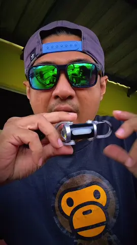 Keychain korang tak ada function boleh tukar keychain flashlight terang menderang dia punya lampu #keychainflashlight #flashlight #lampuled #lampusuluh #waterproofflashlight 
