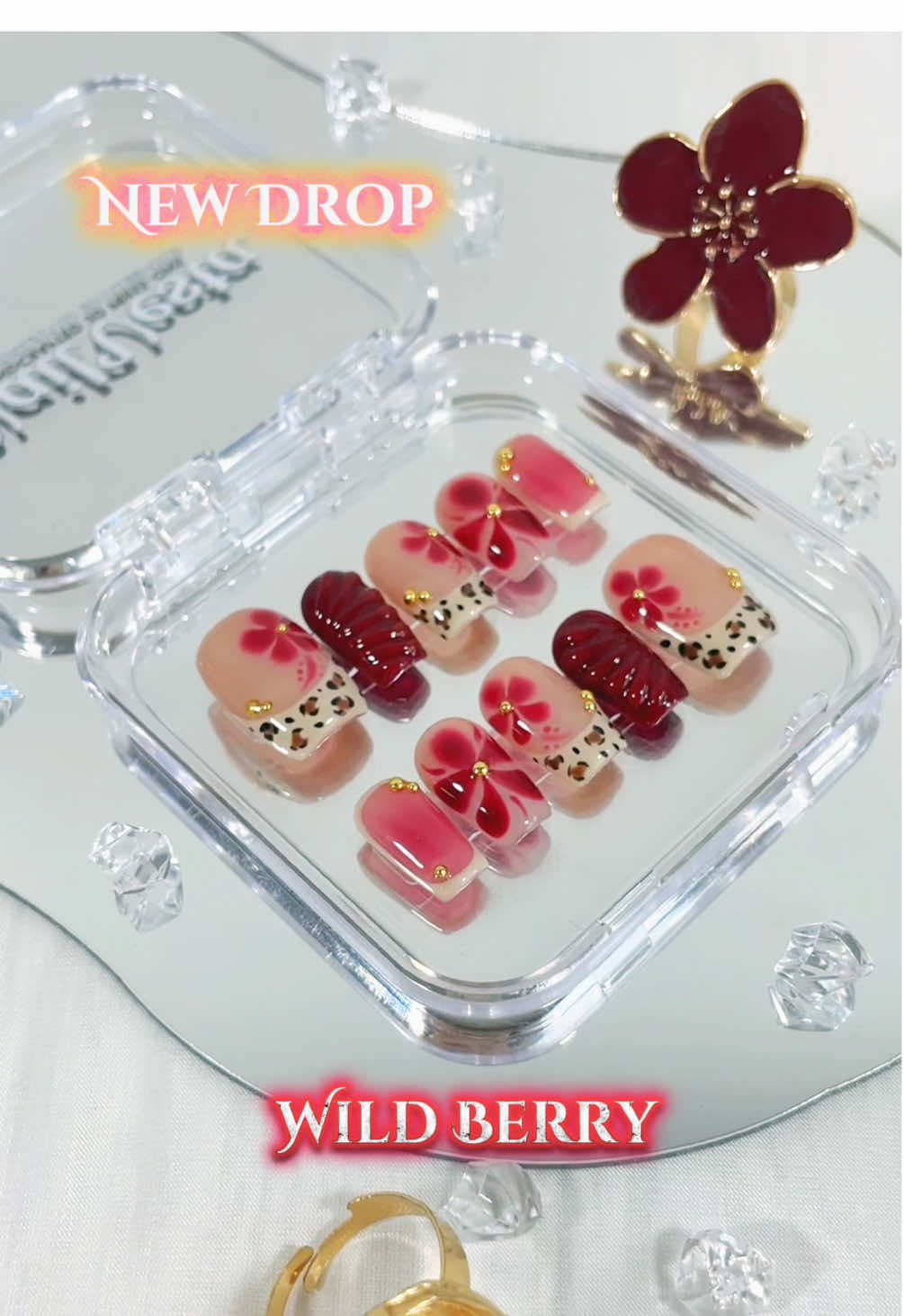 🍓✨ Wild Berry – sweet, bold & a little wild. Mix of berry reds, floral vibes & leopard accents… it’s giving sweet but savage 💖 #nailvesta_official #nailvesta#nail#nailinspo  #nailart   #pressonnails  #handmadepressonnails